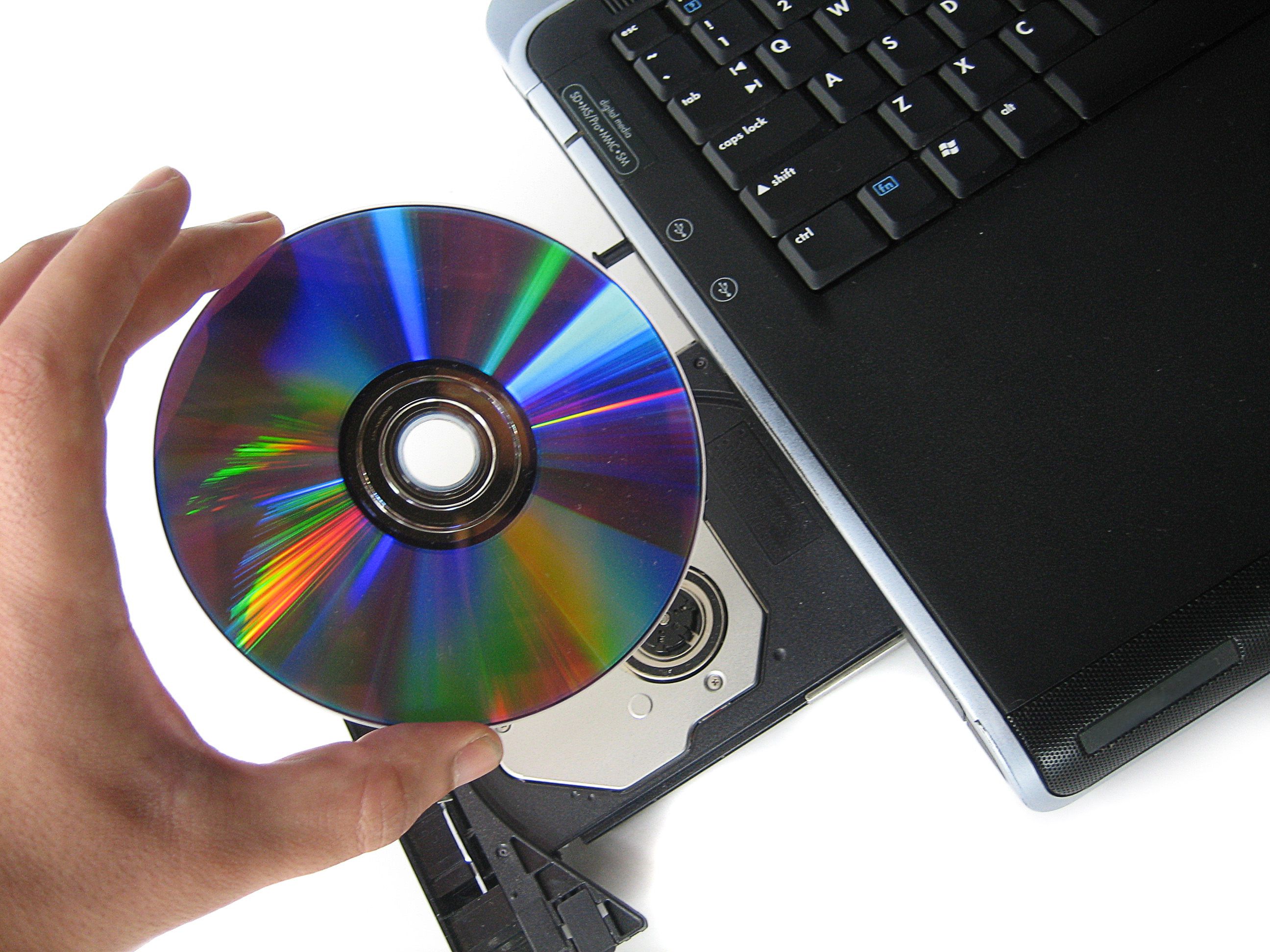 DVD-ROM не читает диски