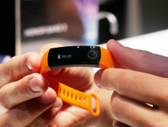 Huawei Honor Band 3 – один из самых функциональных бюджетных фитнес-браслетов