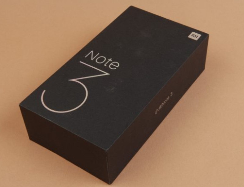 Рис.3 Упаковка Xiaomi Mi Note 3.